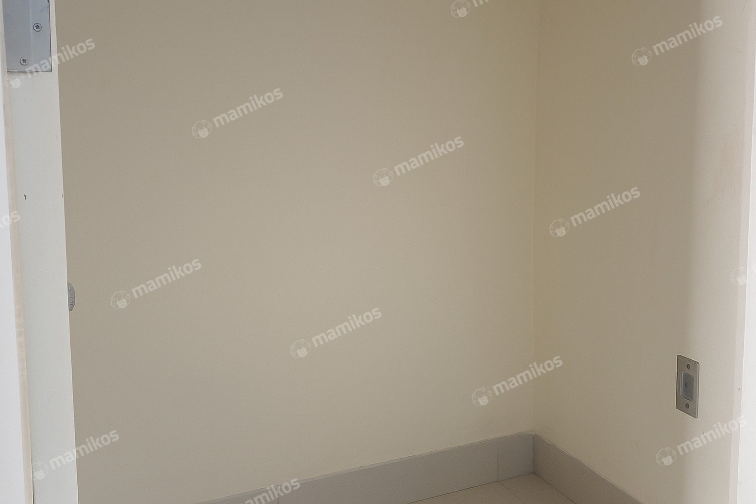 Rumah Sertifikat SHM 3 Kamar Tidur 3 Kamar Mandi Green Lake City Jakarta Barat