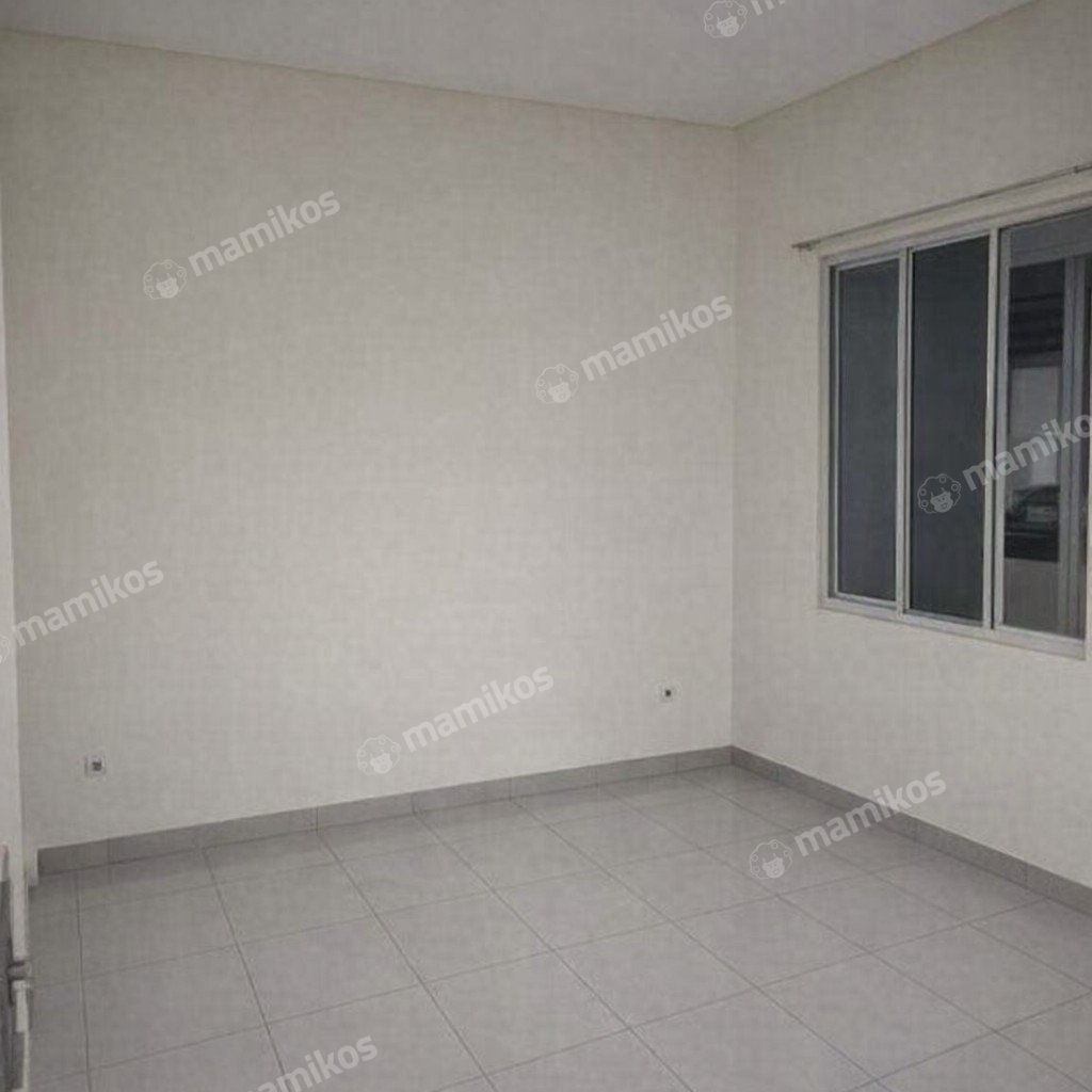 Rumah Sertifikat SHM 3 Kamar Tidur 3 Kamar Mandi Green Lake City Jakarta Barat - Photo 2