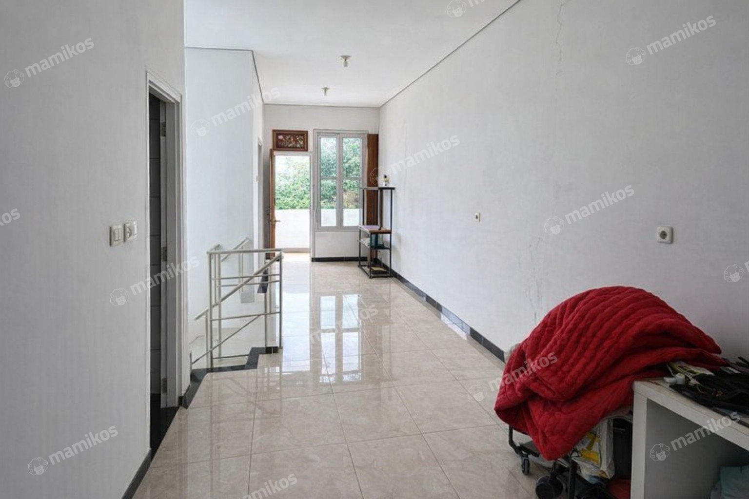 Rumah Sertifikat SHM 5 Kamar Tidur 4 Kamar Mandi Rawa Buaya Jakarta Barat