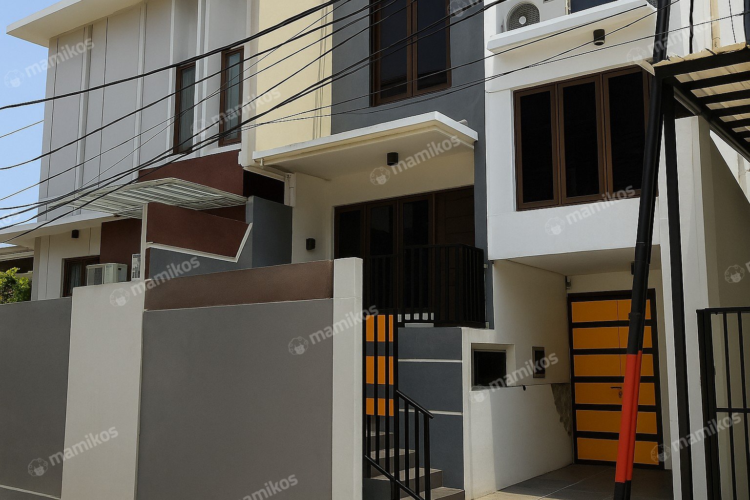 Rumah Sertifikat SHM 7 Kamar Tidur 3 Kamar Mandi Kelapa Gading Jakarta Utara