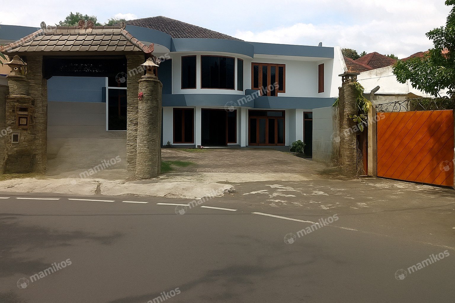 Rumah Sertifikat SHM 5 Kamar Tidur 4 Kamar Mandi Cilandak Jakarta Selatan