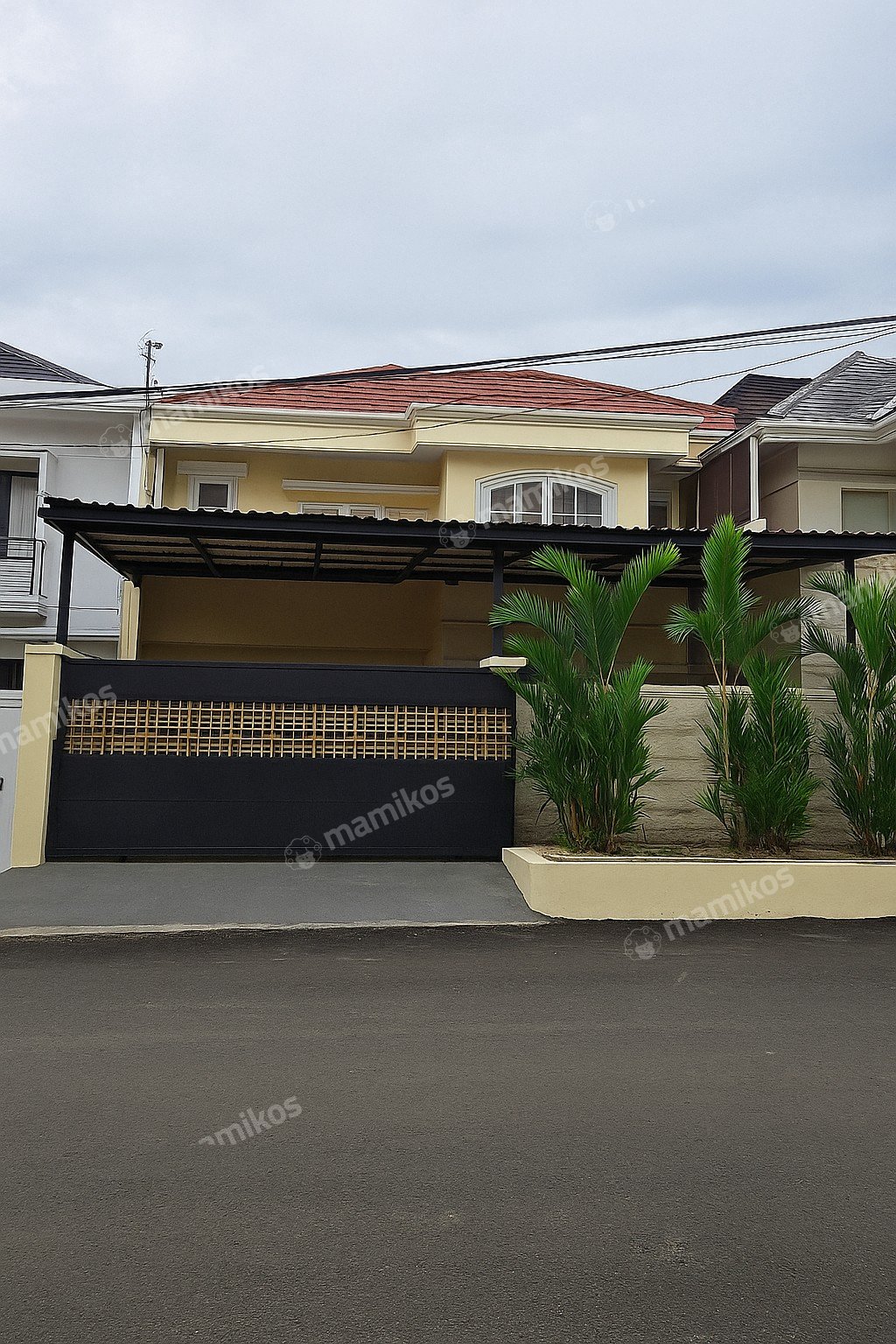 Rumah Sertifikat SHM 4 Kamar Tidur 2 Kamar Mandi Taman Palem Jakarta Barat - Photo 4