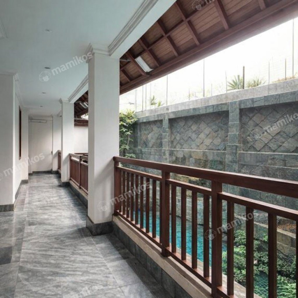 Rumah Sertifikat SHM 4 Kamar Tidur 4 Kamar Mandi Kebayoran Baru Jakarta Selatan - Photo 2