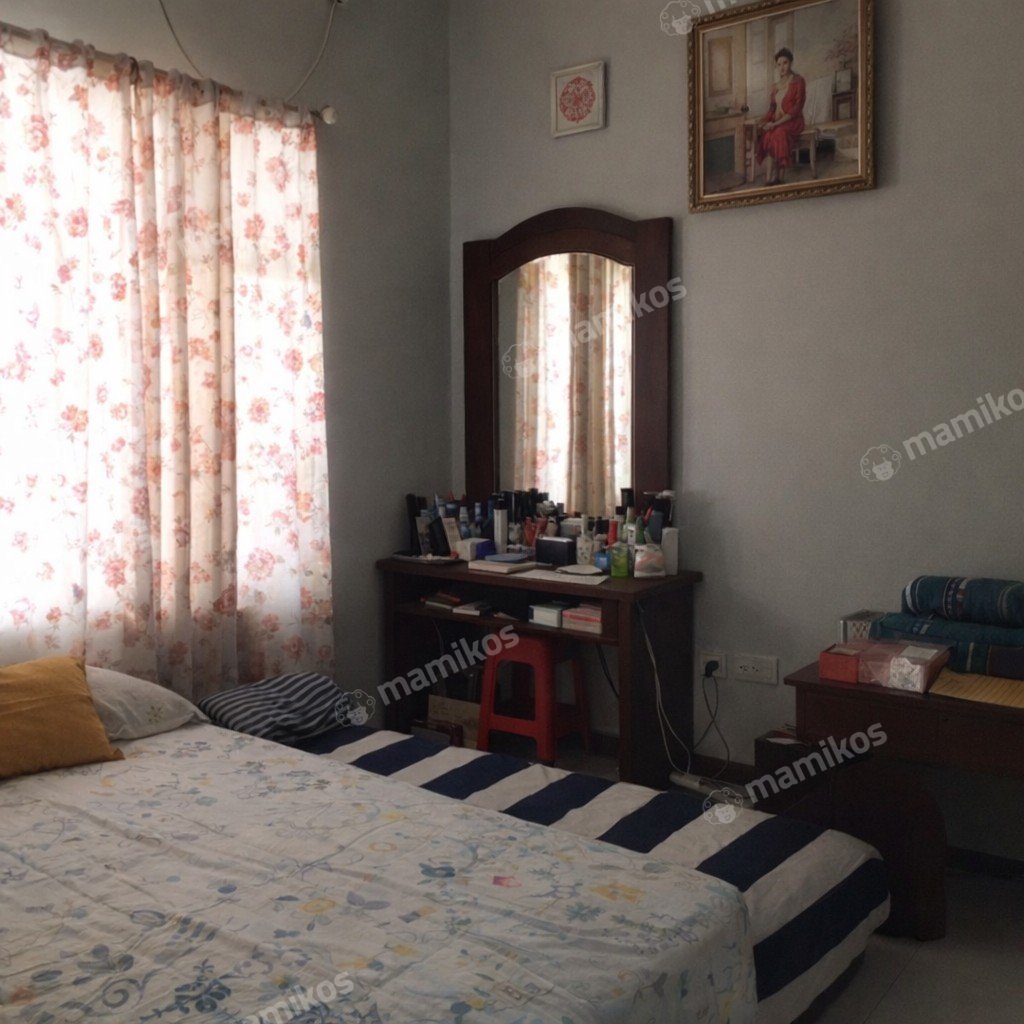 Rumah Sertifikat HGB 5 Kamar Tidur 2 Kamar Mandi Palmerah Jakarta Barat - Photo 3