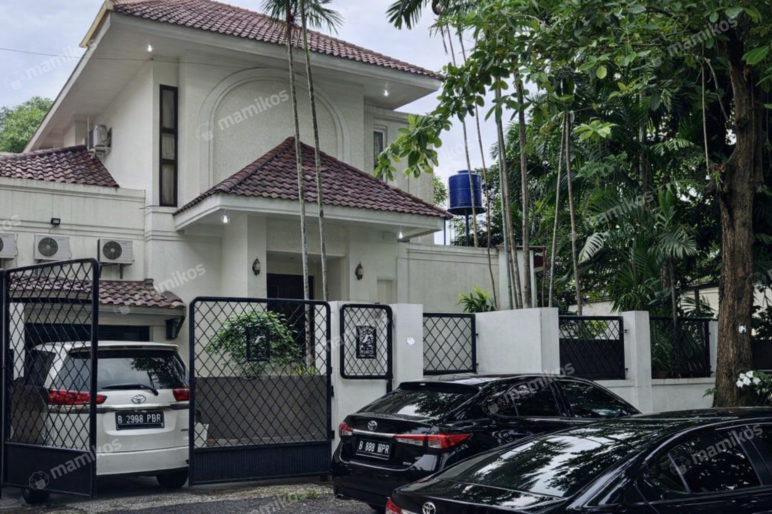 Rumah Sertifikat SHM 4 Kamar Tidur 3 Kamar Mandi Pondok Indah Jakarta Selatan