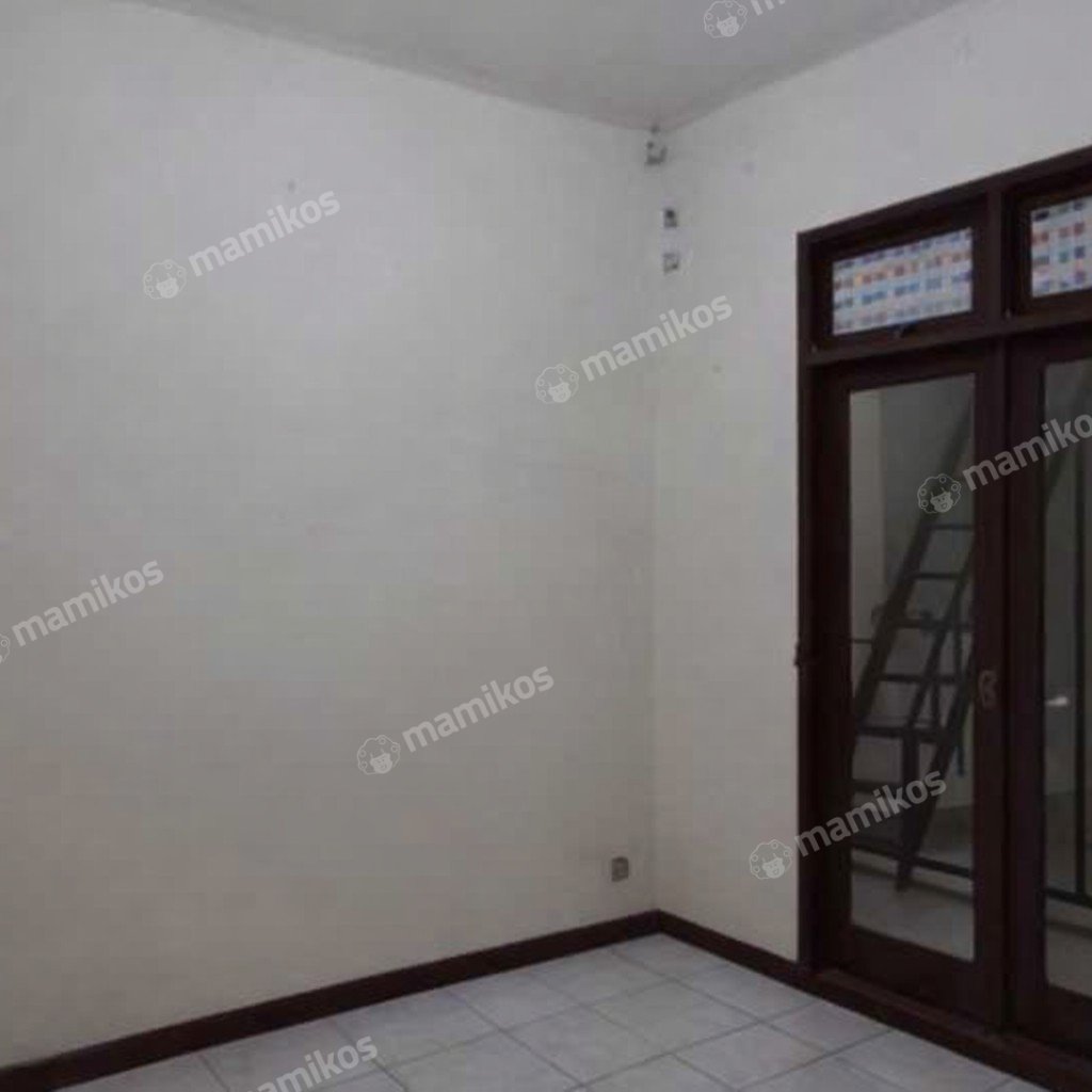 Rumah Sertifikat SHM 2 Kamar Tidur 1 Kamar Mandi Citra Garden Jakarta Barat - Photo 4