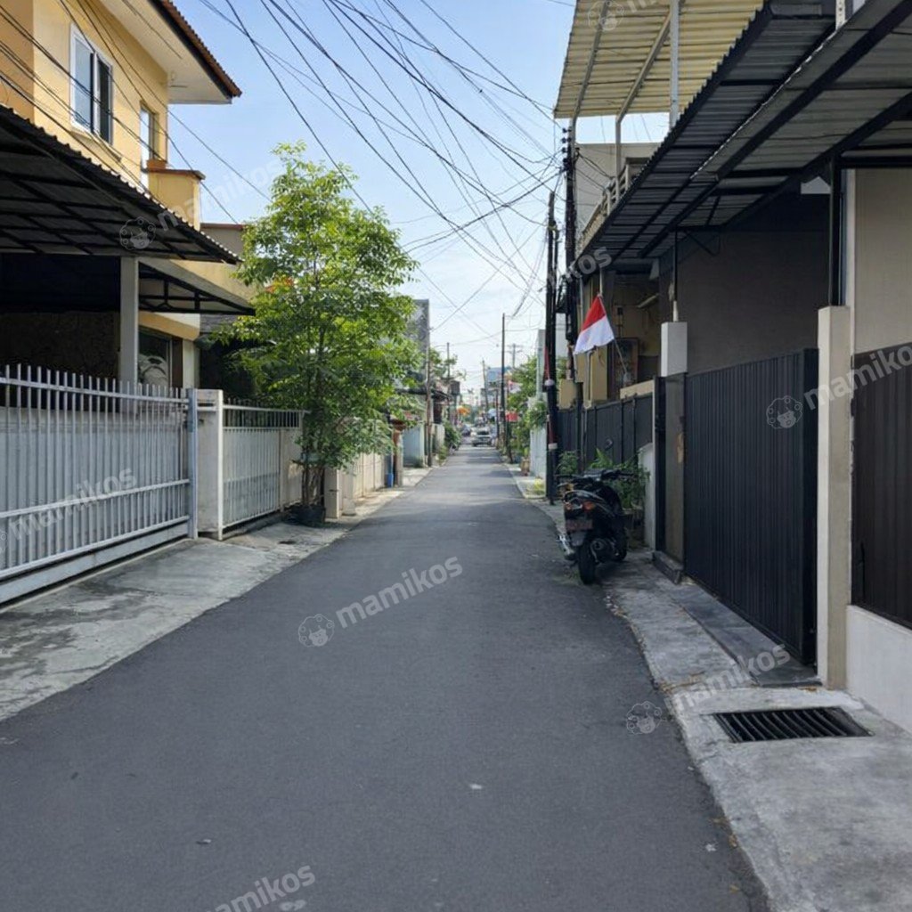 Rumah Sertifikat SHM 4 Kamar Tidur 1 Kamar Mandi Tanjung Duren Jakarta Barat - Photo 5
