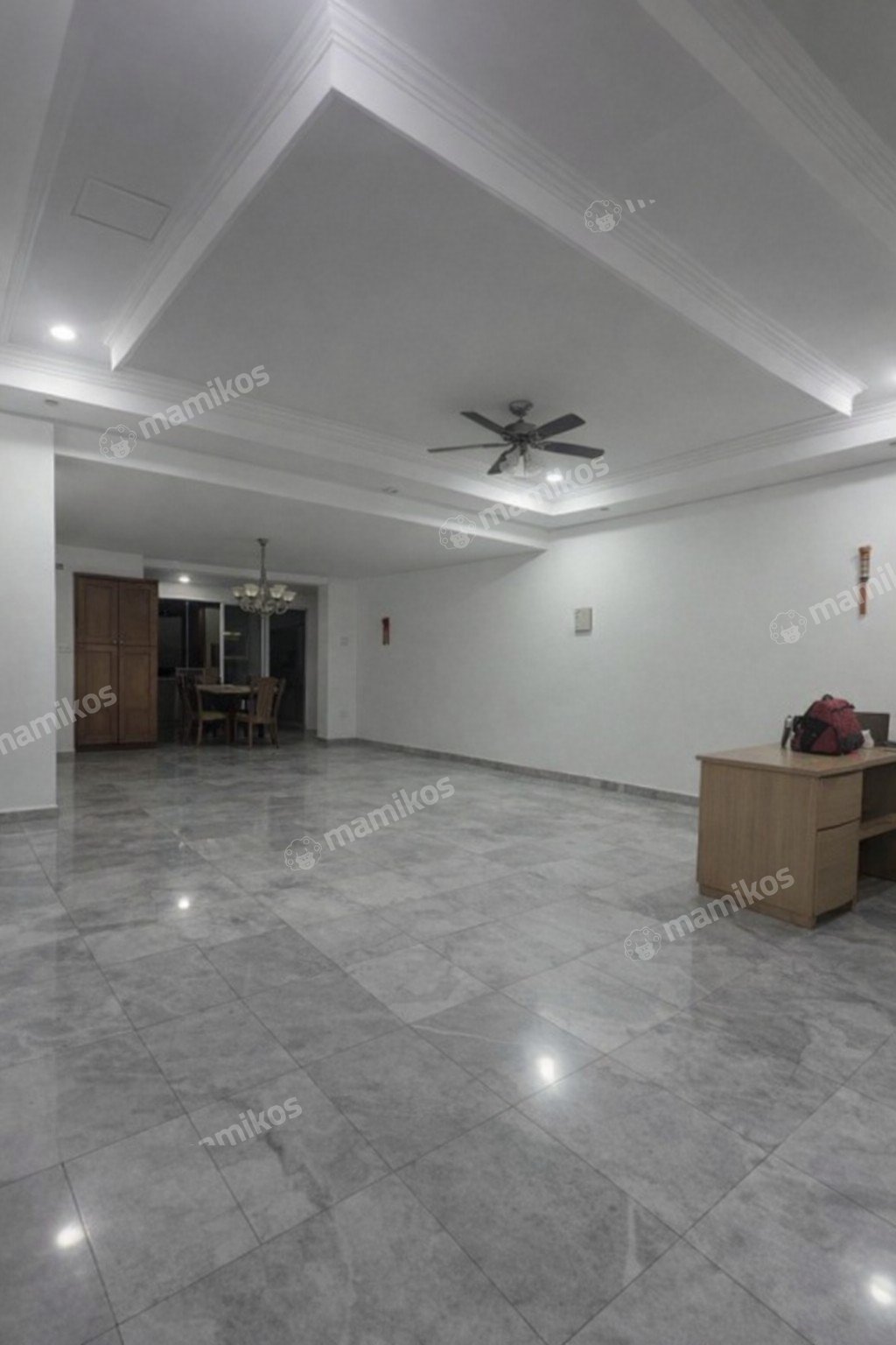 Rumah Sertifikat SHM 4 Kamar Tidur 4 Kamar Mandi Intercon Jakarta Barat - Photo 3