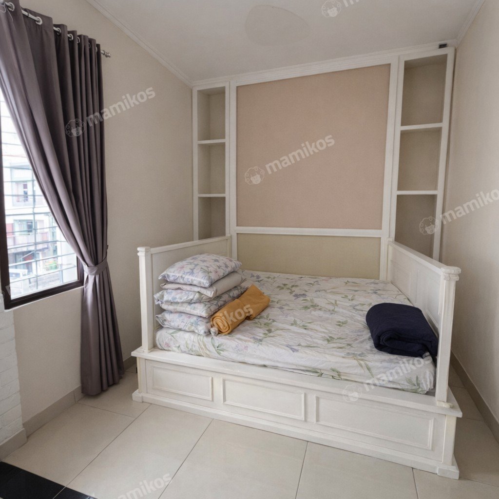 Rumah Sertifikat SHM 4 Kamar Tidur 2 Kamar Mandi Green Lake City Jakarta Barat - Photo 2