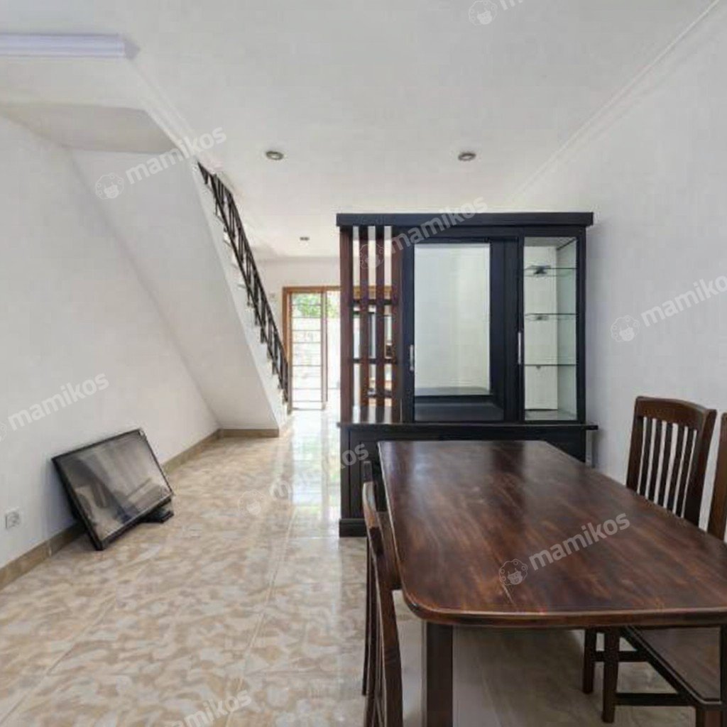 Rumah Sertifikat SHM 2 Kamar Tidur 2 Kamar Mandi Taman Palem Jakarta Barat - Photo 3
