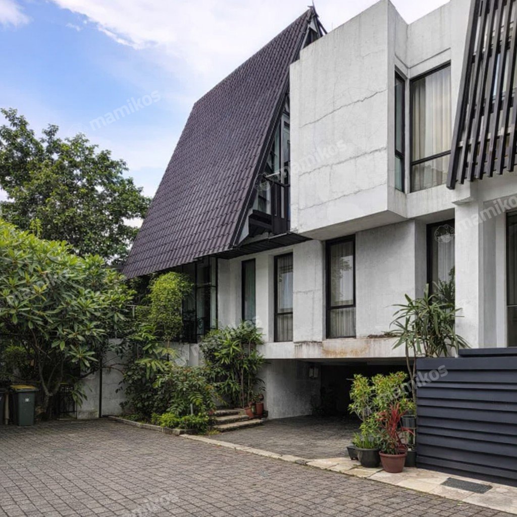 Rumah Sertifikat SHM 6 Kamar Tidur 6 Kamar Mandi Kemang Jakarta Selatan - Photo 4