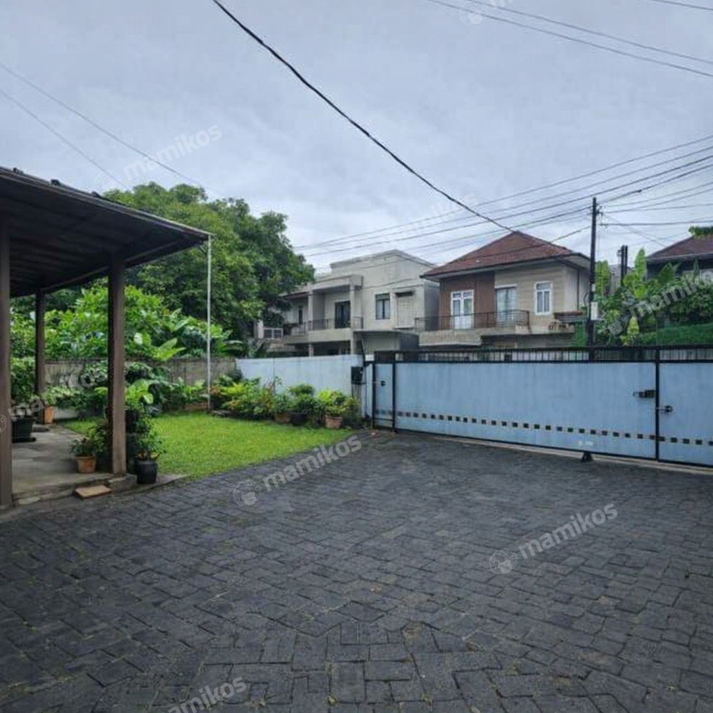 Rumah Sertifikat SHM 6 Kamar Tidur 3 Kamar Mandi Kebayoran Baru Jakarta Selatan - Photo 3