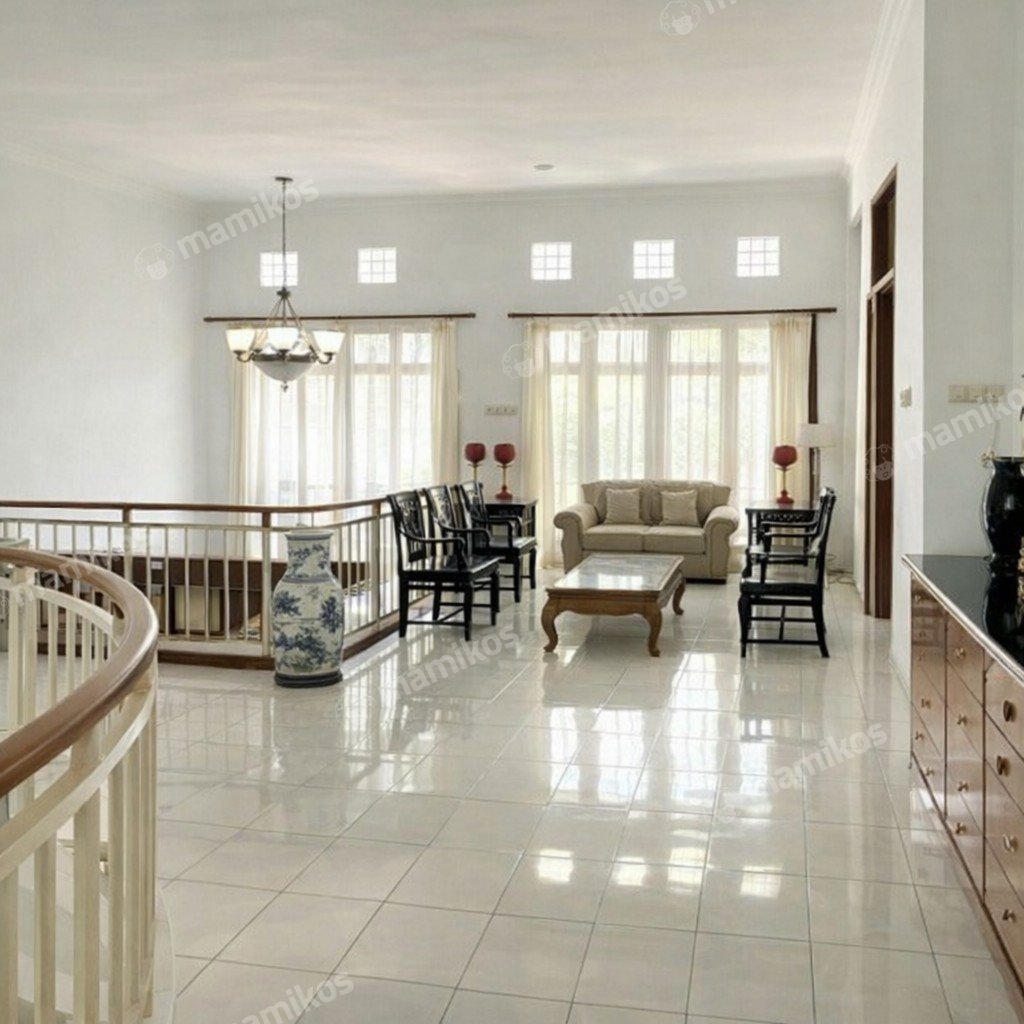 Rumah Sertifikat SHM 5 Kamar Tidur 3 Kamar Mandi Jagakarsa Jakarta Selatan - Photo 5