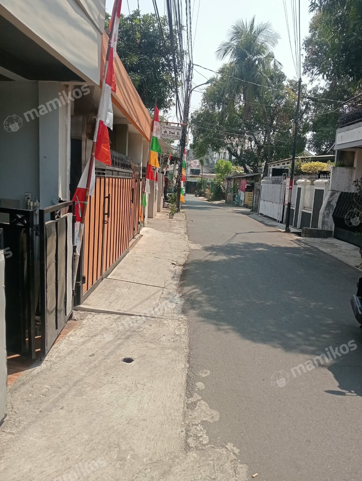 Rumah Dekat Stasiun KRL Stasiun Jatinegara Fasilitas Teras Tipe 45 Cipinang Muara Jakarta Timur - Photo 3