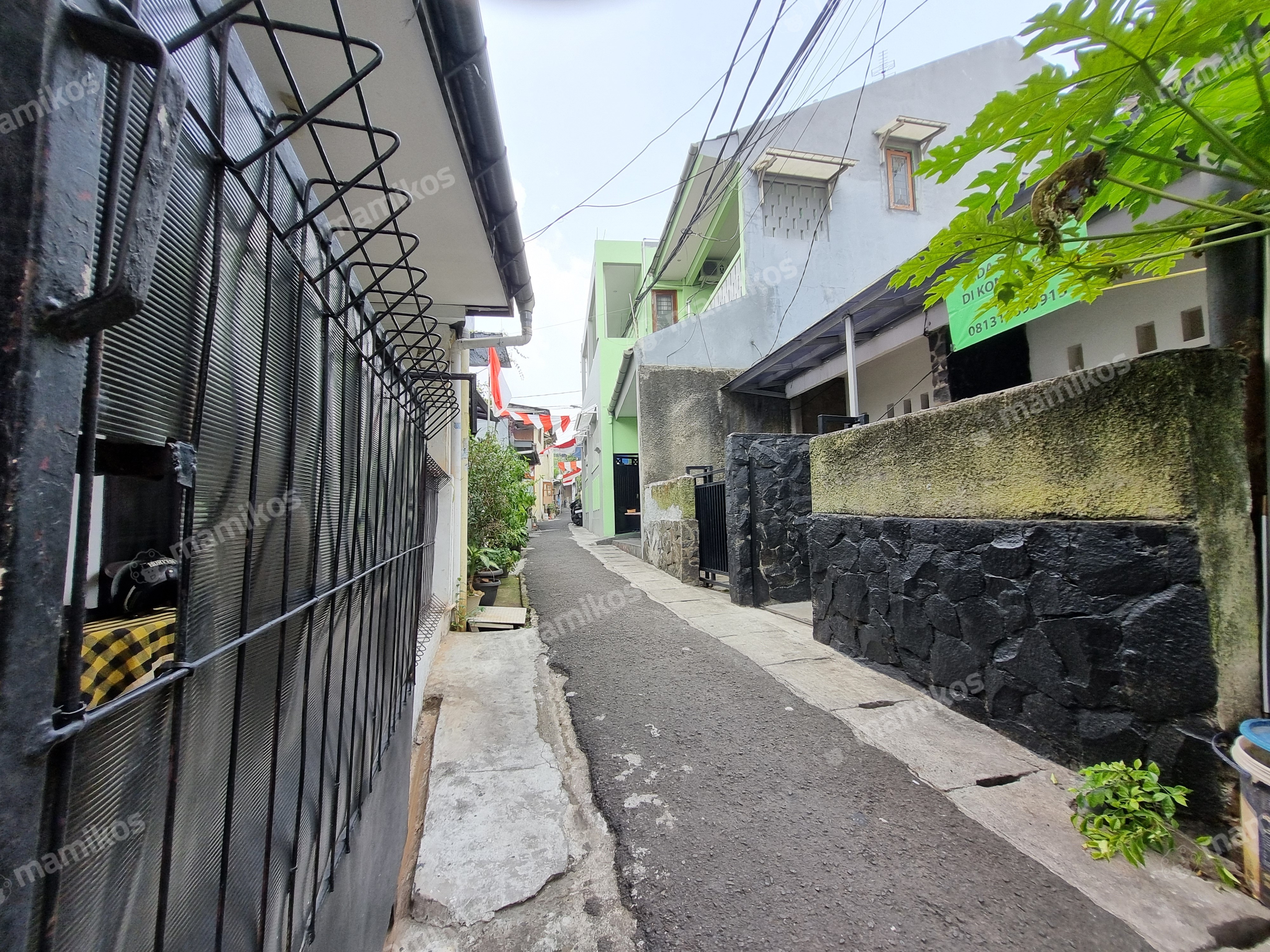 Rumah Saidi guru Dekat Stasiun KRL Kebayoran Lama Fasilitas Teras Gandaria Utara JakartaSelatan - Photo 3