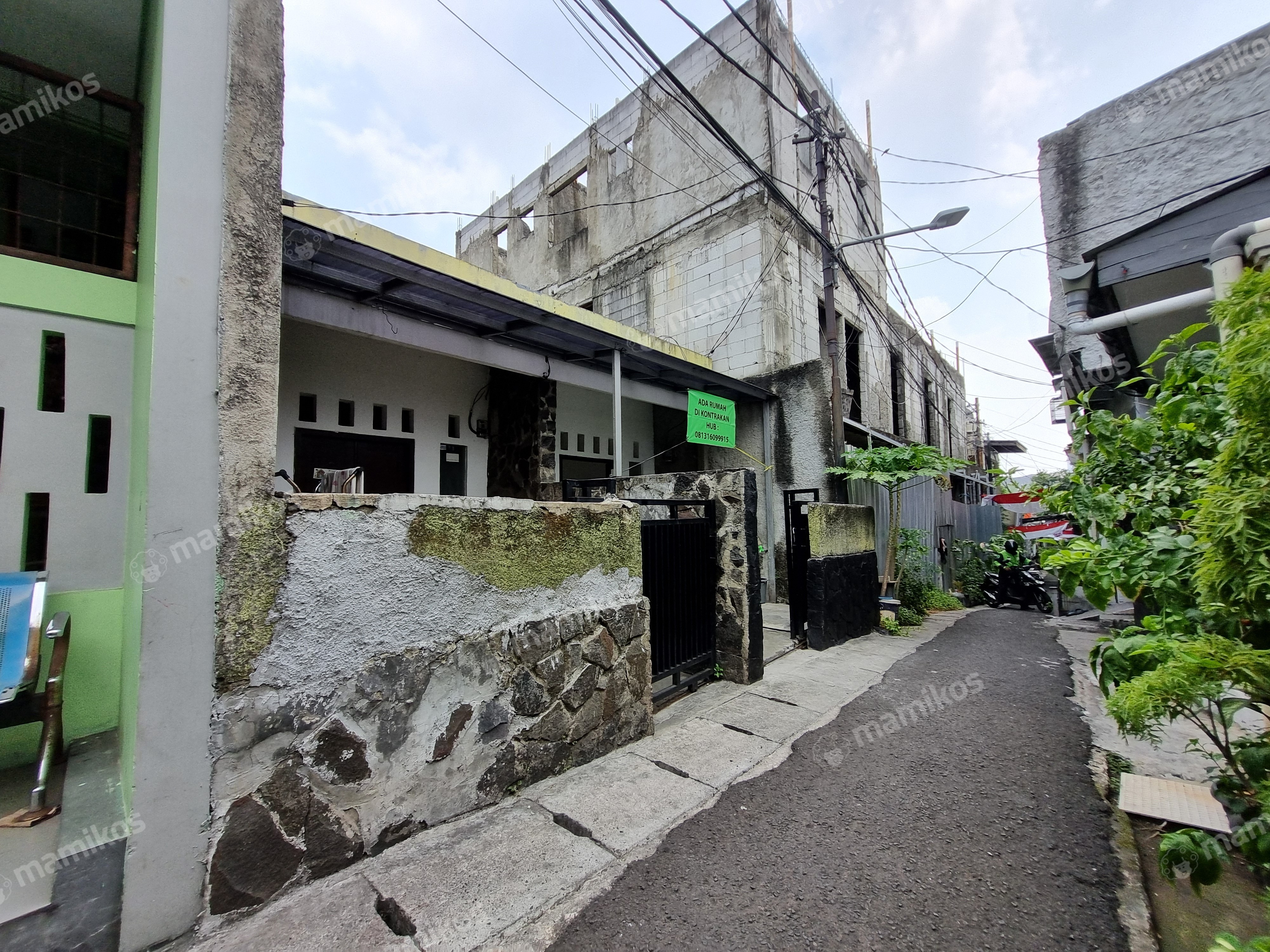 Rumah Saidi guru Dekat Stasiun KRL Kebayoran Lama Fasilitas Teras Gandaria Utara JakartaSelatan - Photo 2