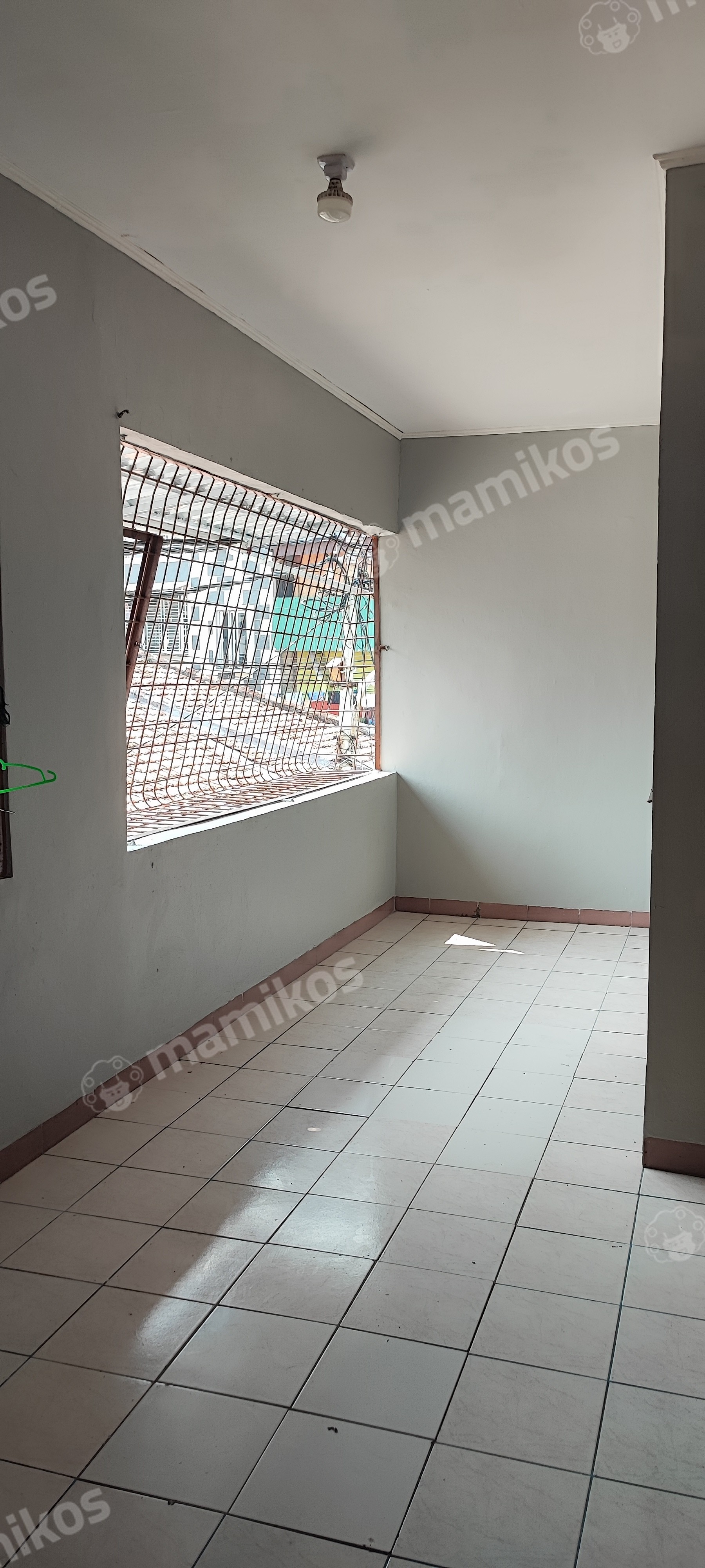 Rumah Dekat Stasiun KRL Duri Fasilitas Ruang Tamu Baru Kalianyar Jakarta Barat - Photo 3