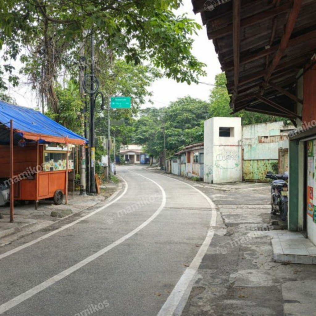 Rumah Sertifikat SHM 8 Kamar Tidur 4 Kamar Mandi Cengkareng Jakarta Barat - Photo 4