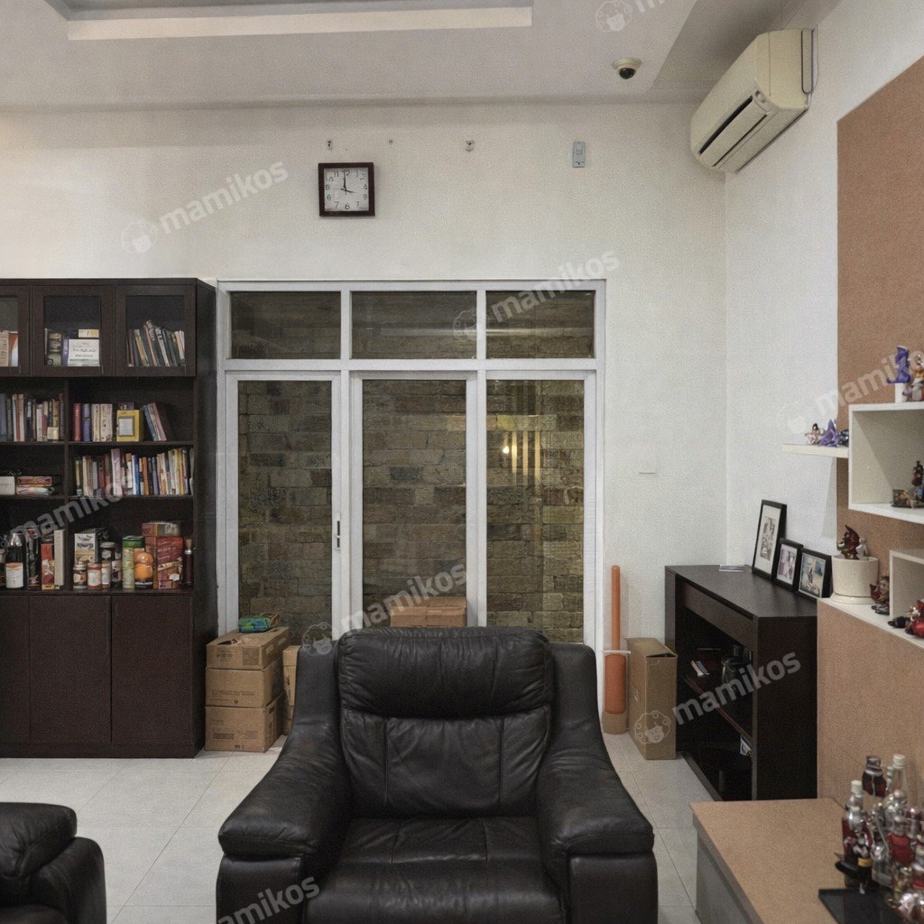 Rumah Sertifikat SHM 4 Kamar Tidur 4 Kamar Mandi Pegangsaan Jakarta Utara - Photo 3