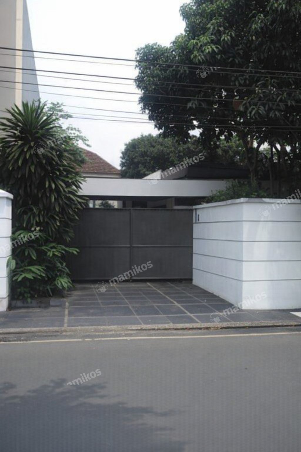 Rumah Sertifikat SHM 5 Kamar Tidur 3 Kamar Mandi Kemang Jakarta Selatan - Photo 2