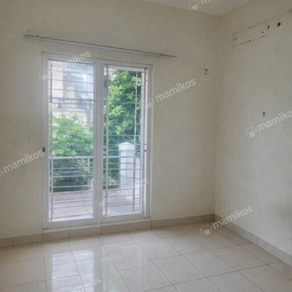 Rumah Sertifikat SHM 3 Kamar Tidur 4 Kamar Mandi Cibubur Jakarta Timur - Photo 5