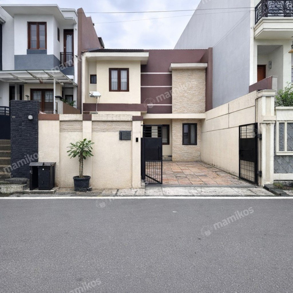 Rumah Sertifikat SHM 3 Kamar Tidur 3 Kamar Mandi Tebet Jakarta Selatan - Photo 2