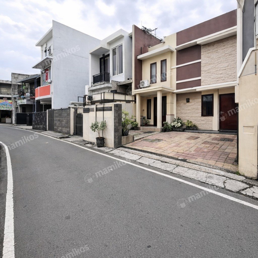 Rumah Sertifikat SHM 3 Kamar Tidur 3 Kamar Mandi Tebet Jakarta Selatan - Photo 5