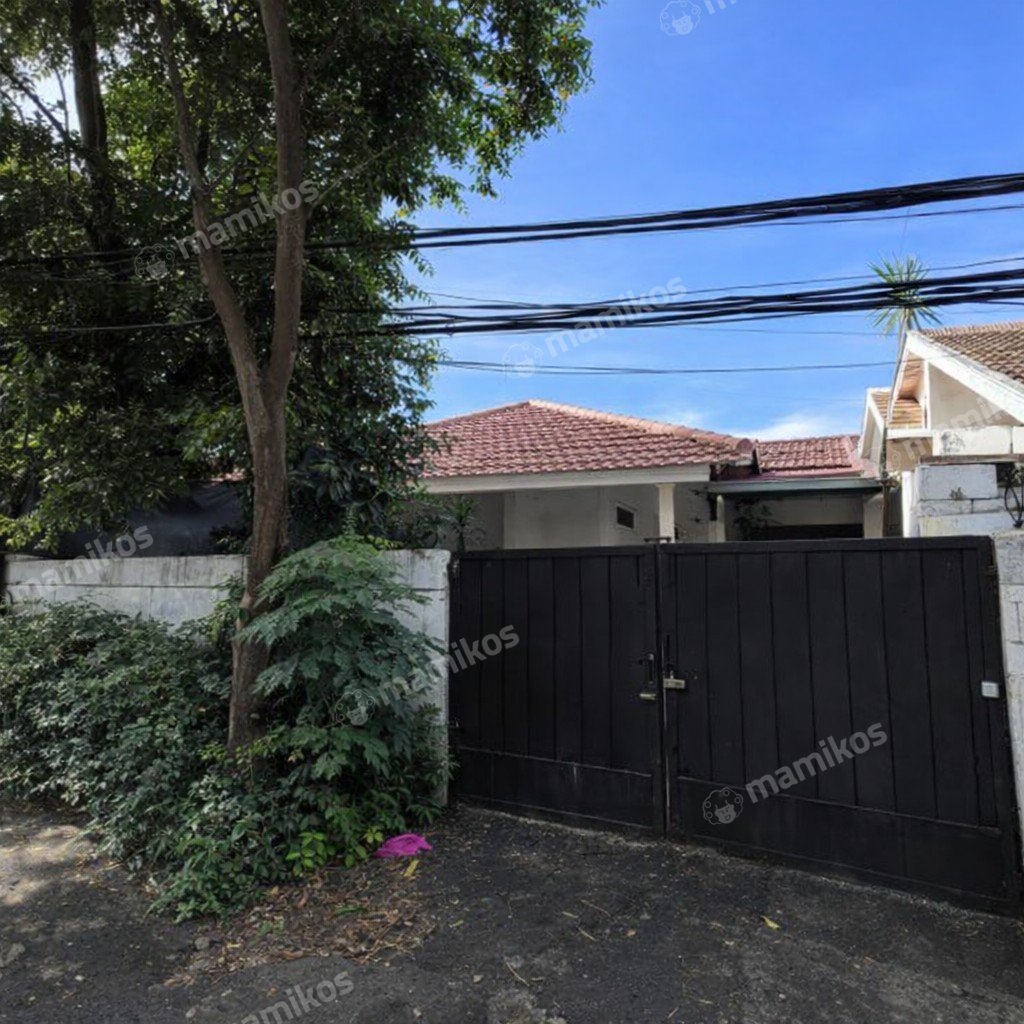 Rumah Sertifikat SHM 3 Kamar Tidur 3 Kamar Mandi Kebayoran Baru Jakarta Selatan - Photo 4