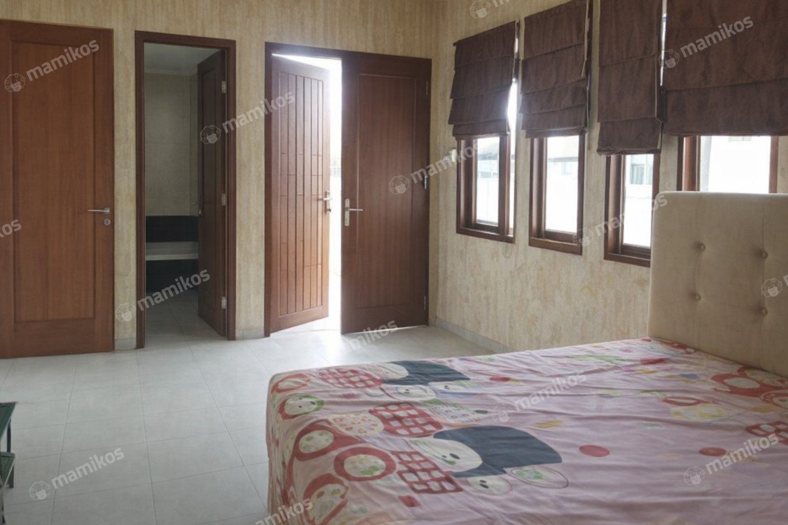 Rumah Sertifikat SHM 6 Kamar Tidur 3 Kamar Mandi Lenteng Agung Jakarta Selatan - Photo 2
