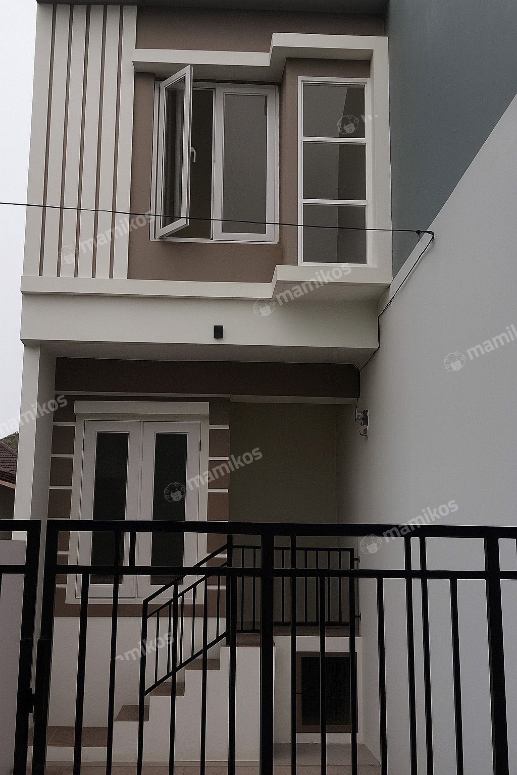 Rumah Sertifikat SHM 3 Kamar Tidur 3 Kamar Mandi Tanjung Priok Jakarta Utara - Photo 2