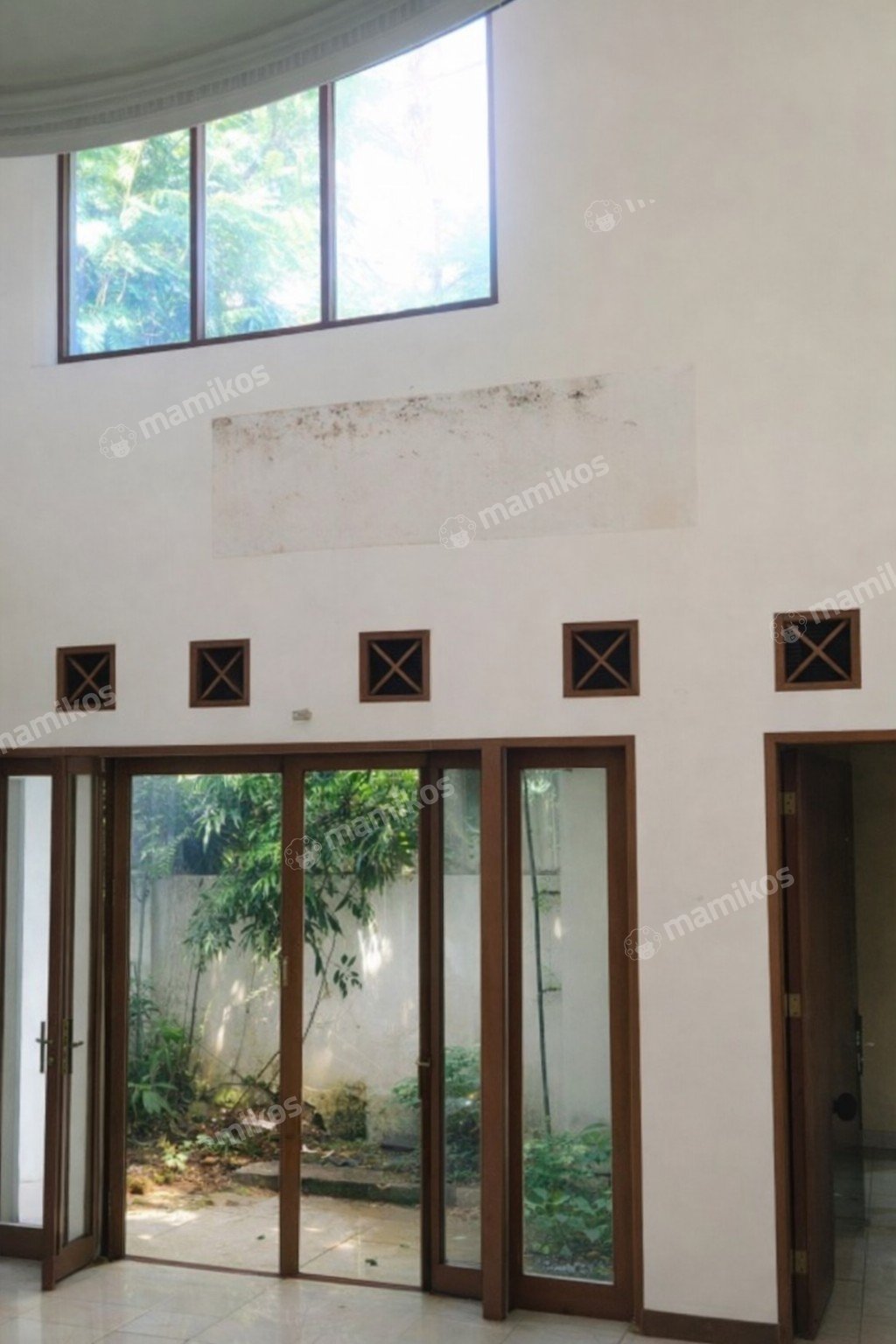 Rumah Sertifikat SHM 5 Kamar Tidur 4 Kamar Mandi Cibubur Jakarta Timur - Photo 2