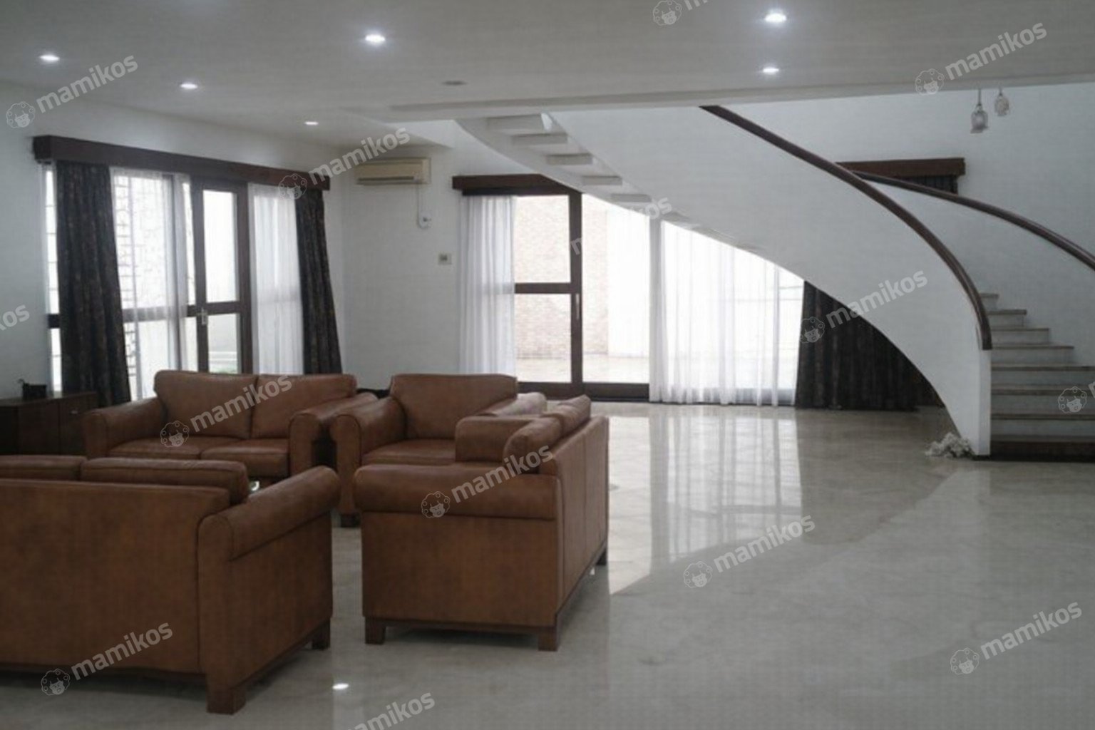 Rumah Sertifikat SHM Simprug Jakarta Selatan