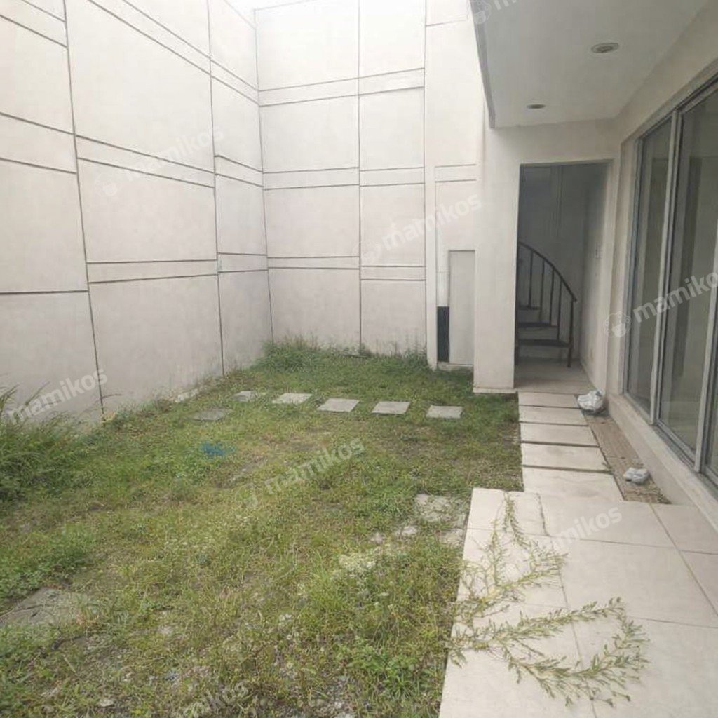Rumah Sertifikat SHM 3 Kamar Tidur 3 Kamar Mandi Pantai Indah Kapuk Jakarta Utara - Photo 4