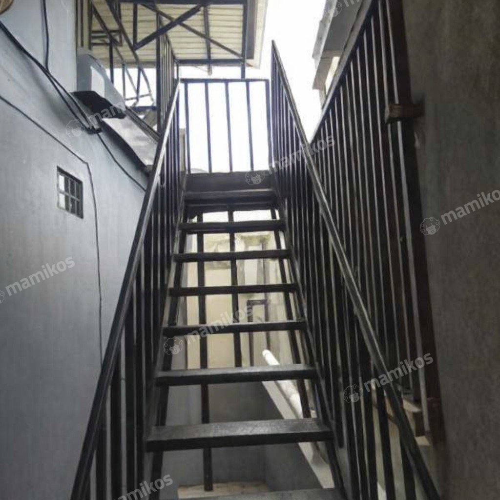 Rumah Sertifikat SHM 4 Kamar Tidur 3 Kamar Mandi Daan Mogot Jakarta Barat - Photo 3