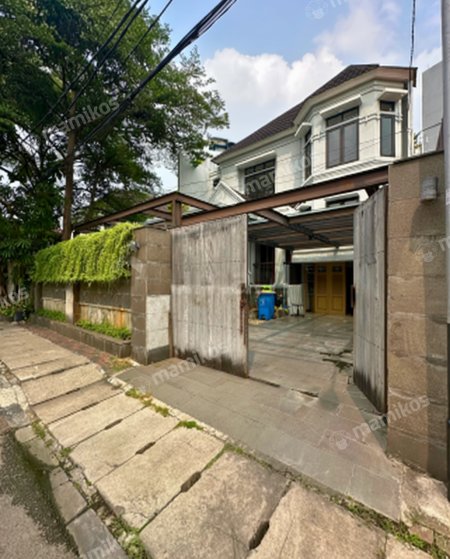 Rumah Sertifikat SHM 3 Kamar Tidur 3 Kamar Mandi Menteng Jakarta Pusat - Photo 2