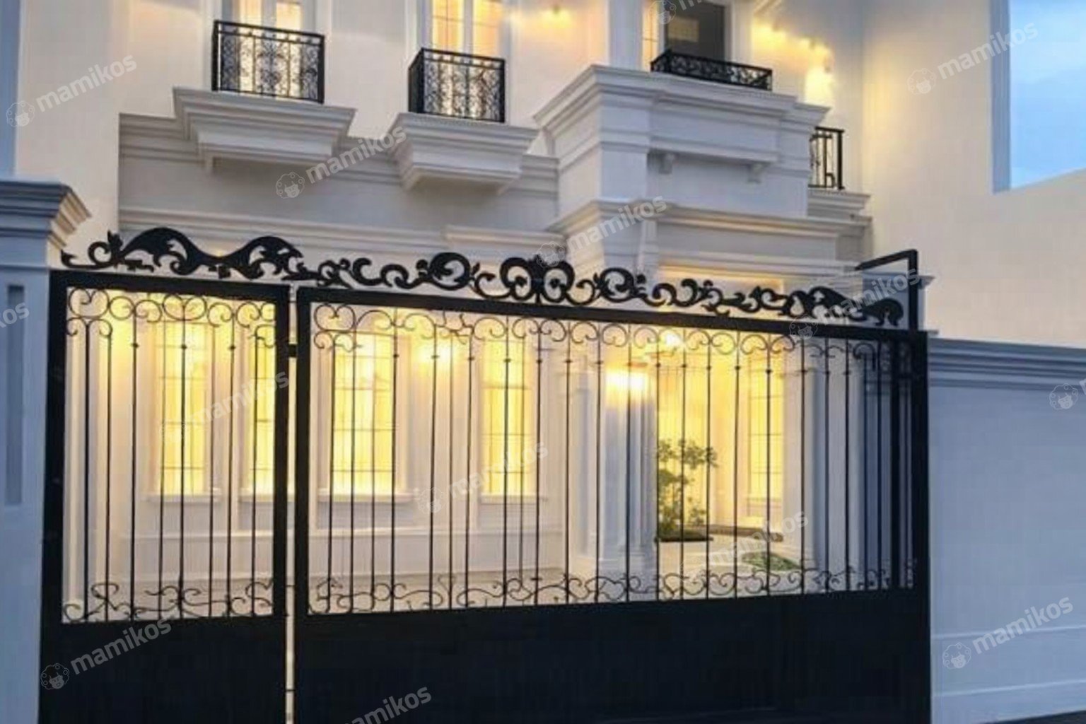 Rumah Sertifikat SHM 5 Kamar Tidur 4 Kamar Mandi Joglo Jakarta Barat