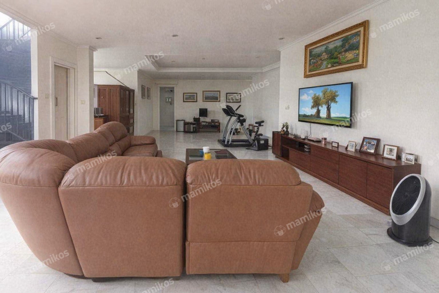 Rumah Sertifikat SHM 4 Kamar Tidur 4 Kamar Mandi Kebon Jeruk Jakarta Barat - Photo 4