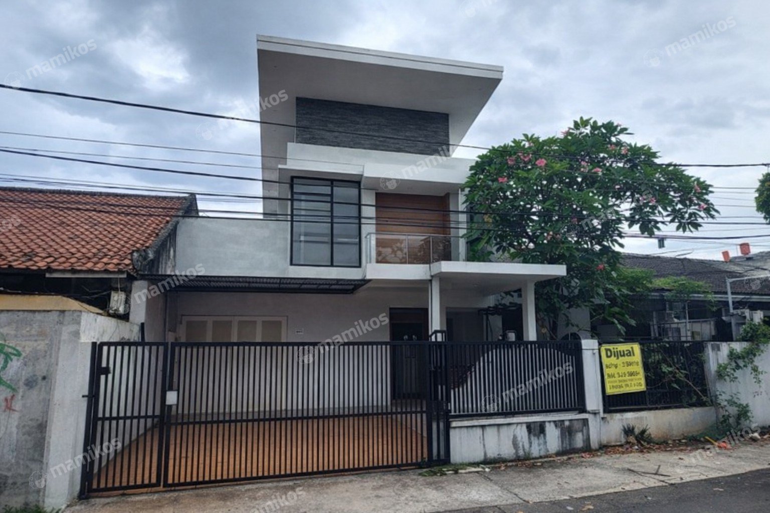 Rumah Sertifikat HGB 3 Kamar Tidur 3 Kamar Mandi Pondok Pinang Jakarta Selatan