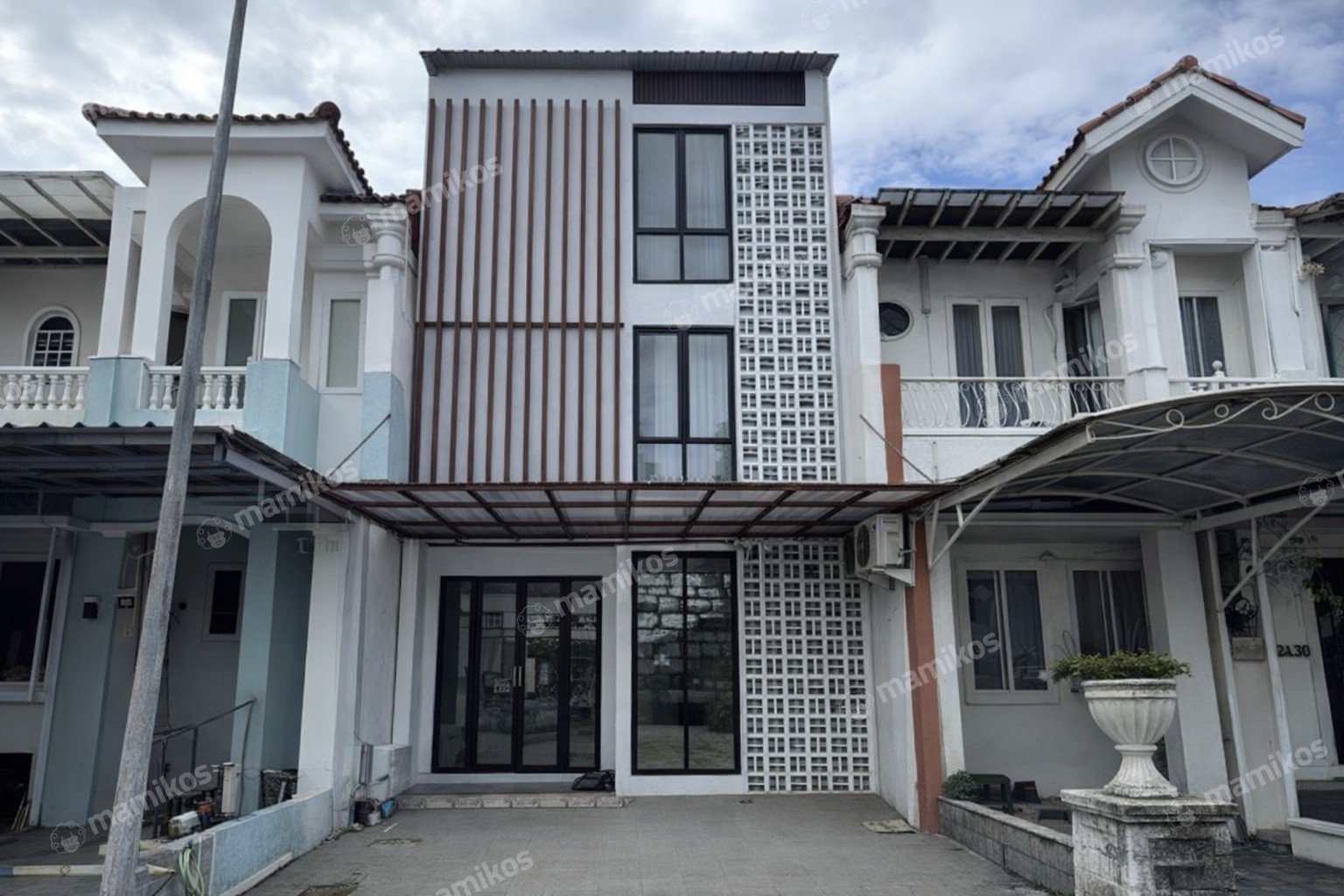 Rumah Sertifikat SHM 3 Kamar Tidur 4 Kamar Mandi Kelapa Gading Jakarta Utara