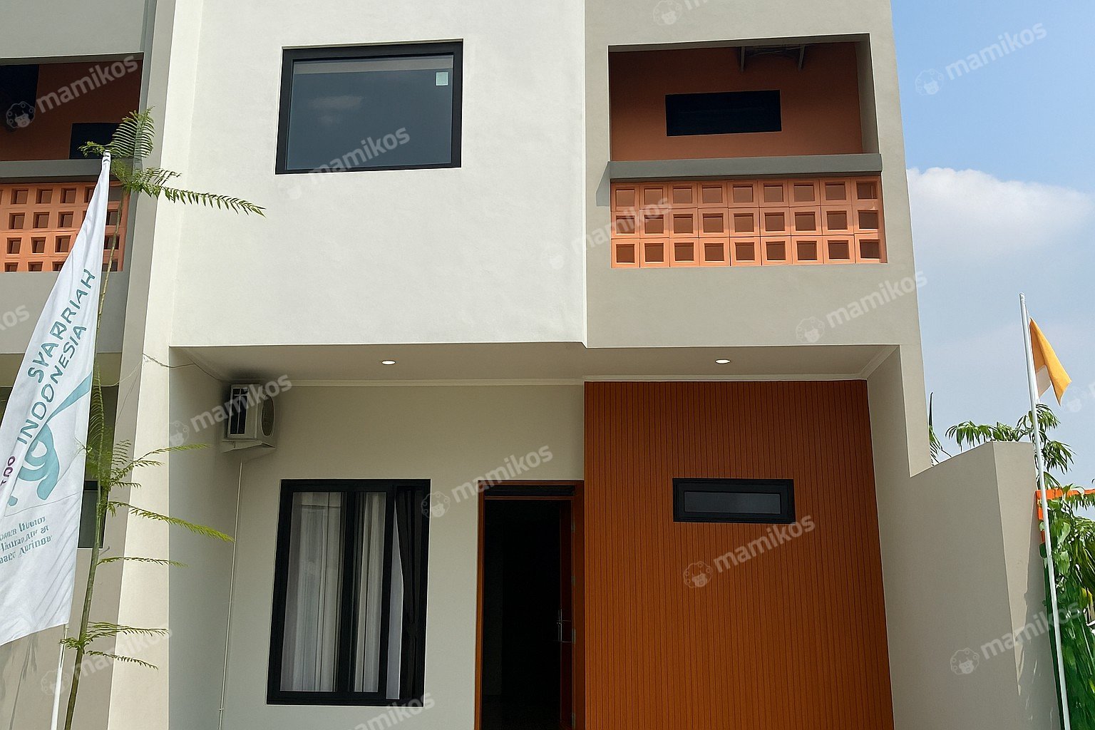Rumah Sertifikat SHM 5 Kamar Tidur 5 Kamar Mandi Lebak Bulus Jakarta Selatan