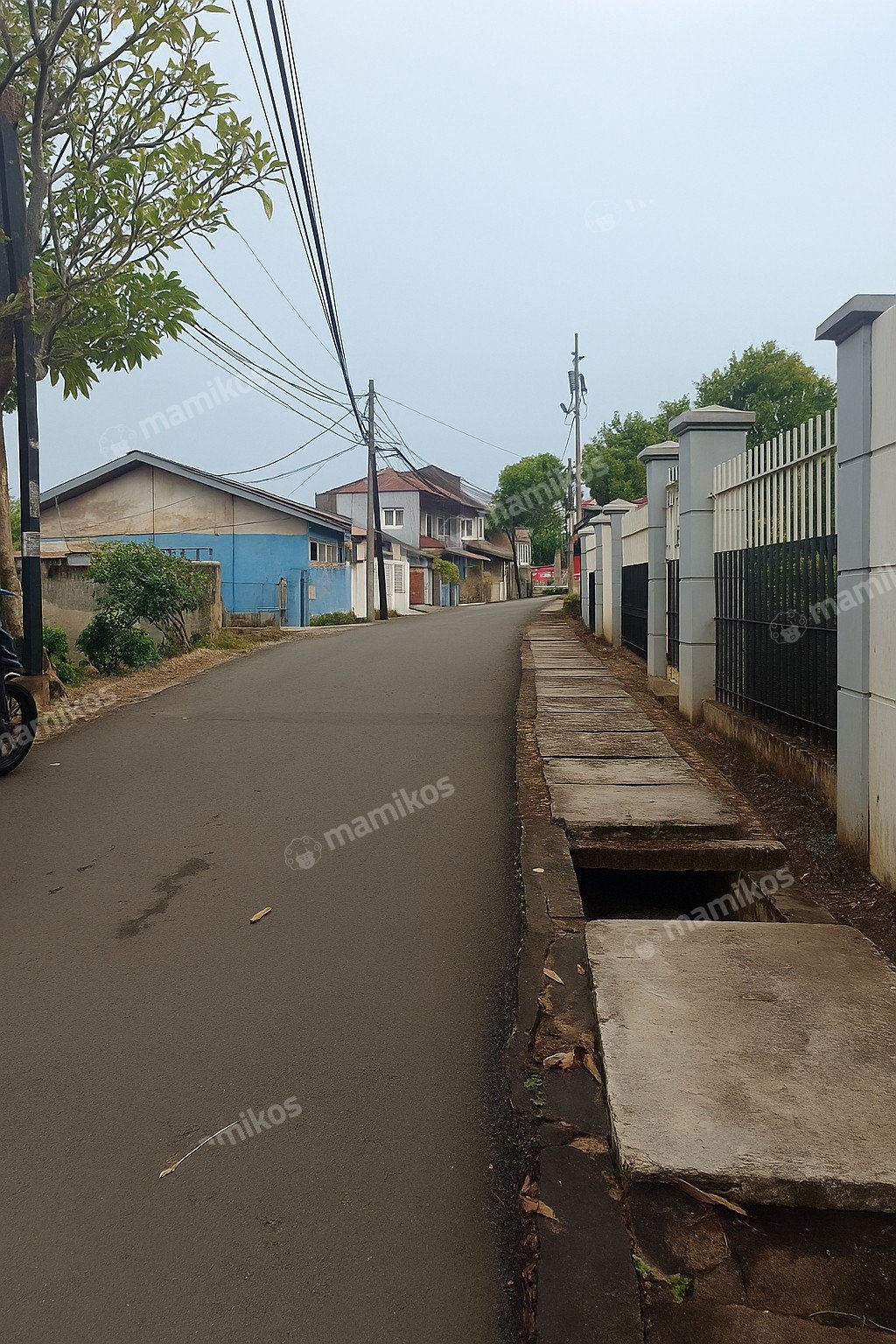 Rumah Sertifikat SHM 5 Kamar Tidur 5 Kamar Mandi Pesanggrahan Jakarta Selatan - Photo 3