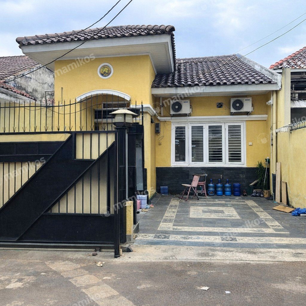 Rumah Sertifikat SHM 3 Kamar Tidur 2 Kamar Mandi Srengseng Jakarta Barat - Photo 2