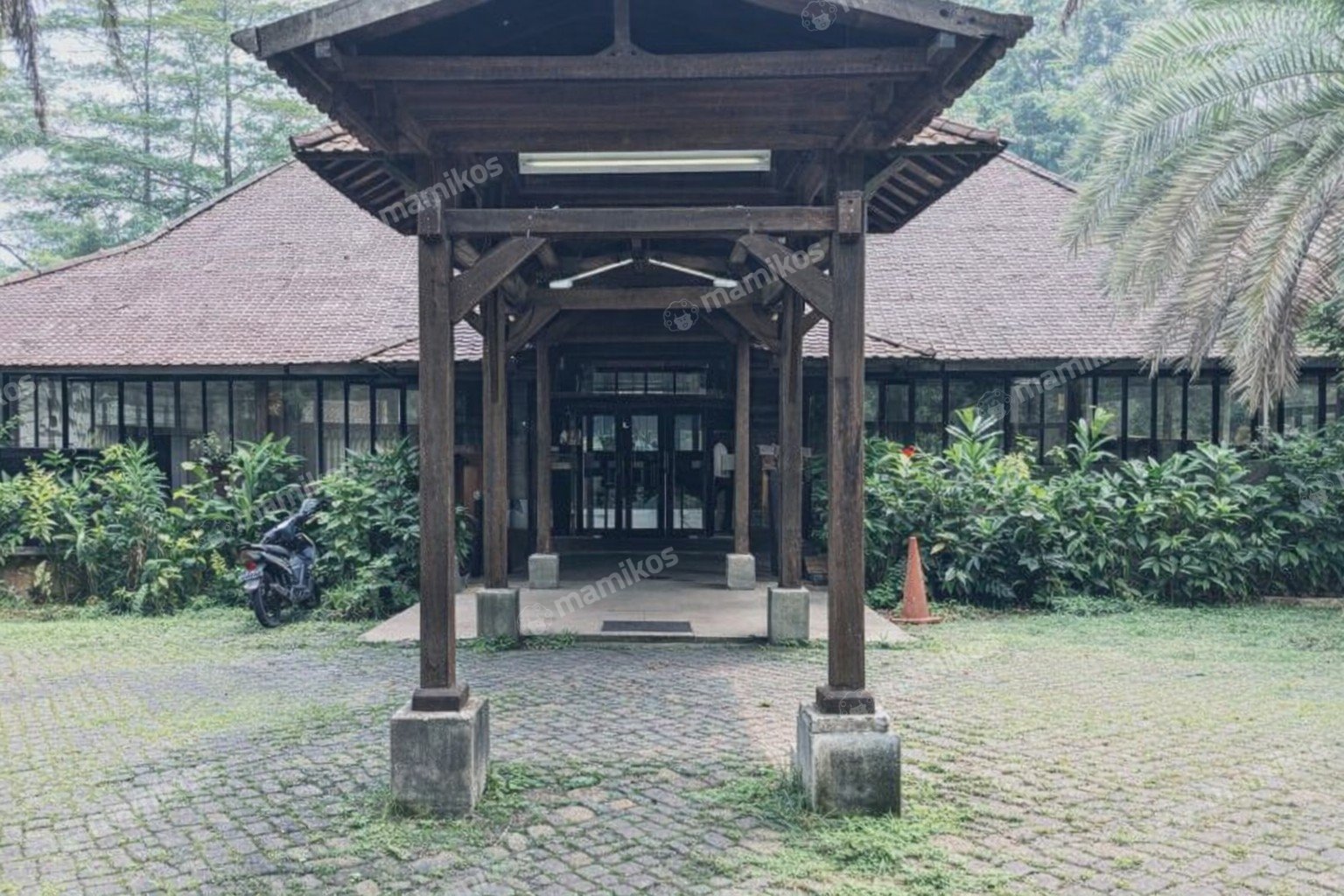 Rumah Sertifikat SHM 2 Kamar Tidur 6 Kamar Mandi Cilandak Jakarta Selatan
