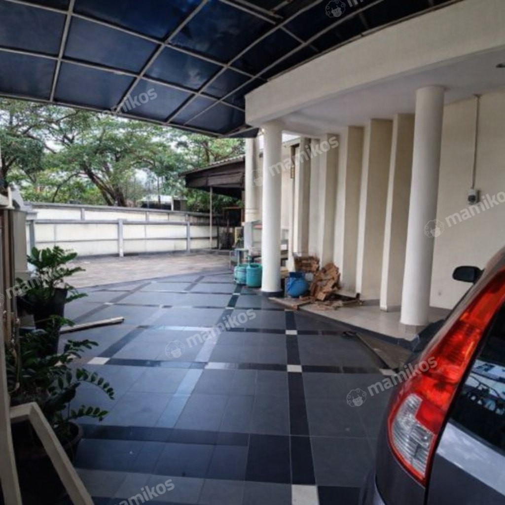 Rumah Sertifikat SHM 5 Kamar Tidur 5 Kamar Mandi Kelapa Gading Jakarta Utara - Photo 3