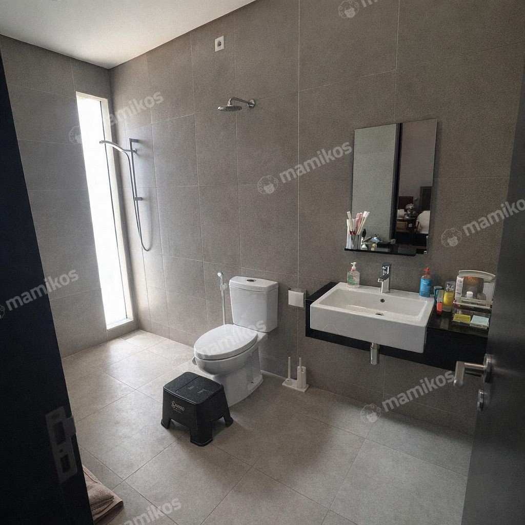 Rumah Sertifikat SHM 4 Kamar Tidur 3 Kamar Mandi Cakung Jakarta Timur - Photo 2