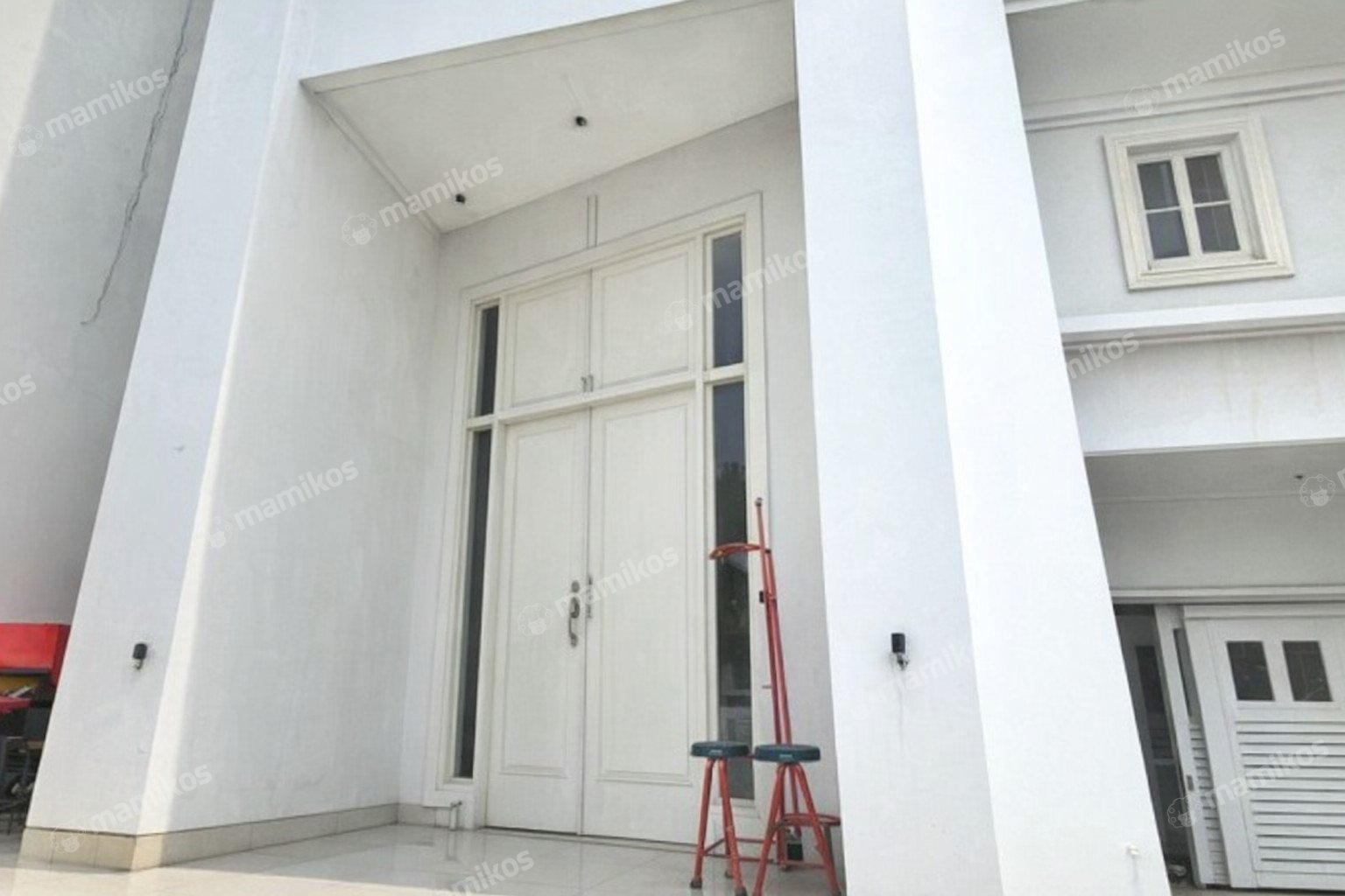 Rumah Sertifikat SHM 3 Kamar Tidur 4 Kamar Mandi Joglo Jakarta Barat