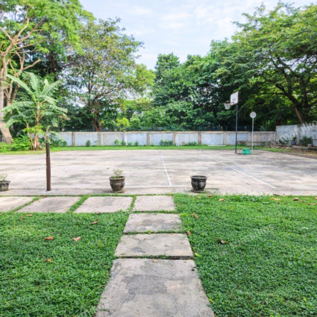 Rumah Sertifikat SHM 7 Kamar Tidur 4 Kamar Mandi Lebak Bulus Jakarta Selatan - Photo 3