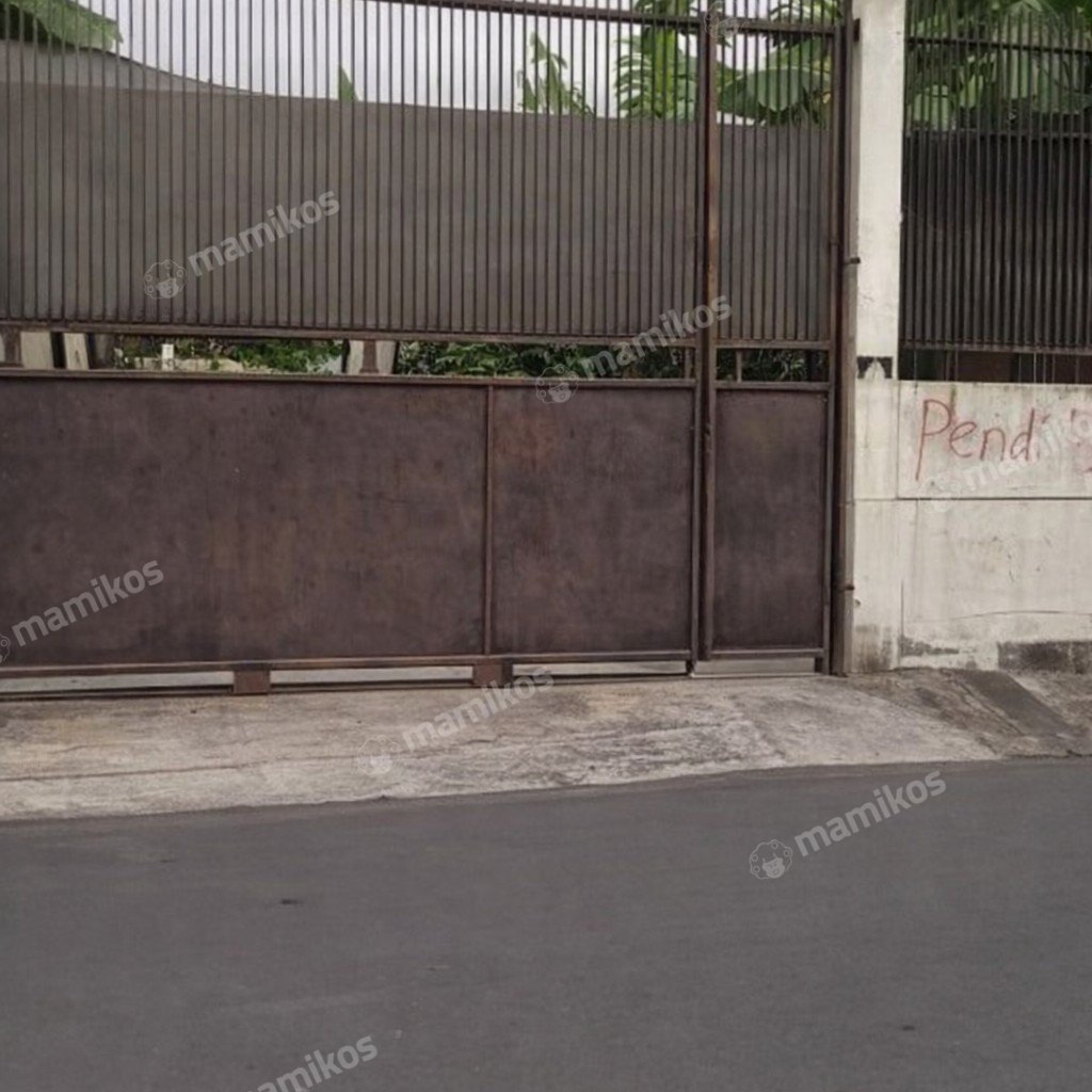 Rumah Sertifikat SHM 5 Kamar Tidur 4 Kamar Mandi Kebon Jeruk Jakarta Barat - Photo 4