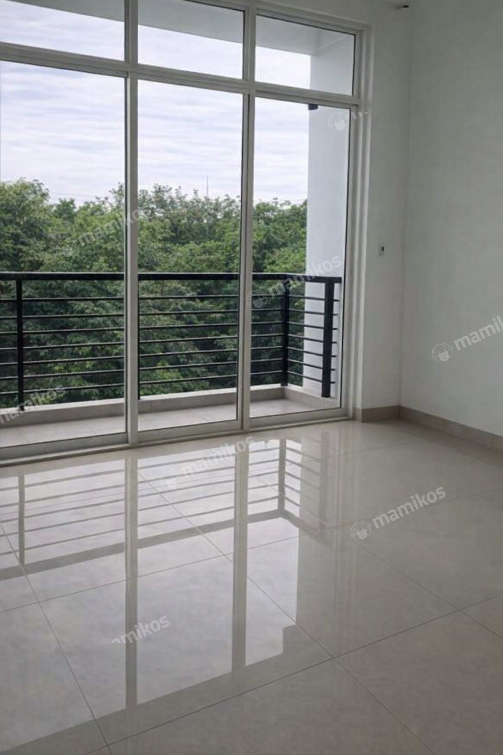 Rumah Sertifikat SHM 3 Kamar Tidur 2 Kamar Mandi Pantai Indah Kapuk Jakarta Utara - Photo 2