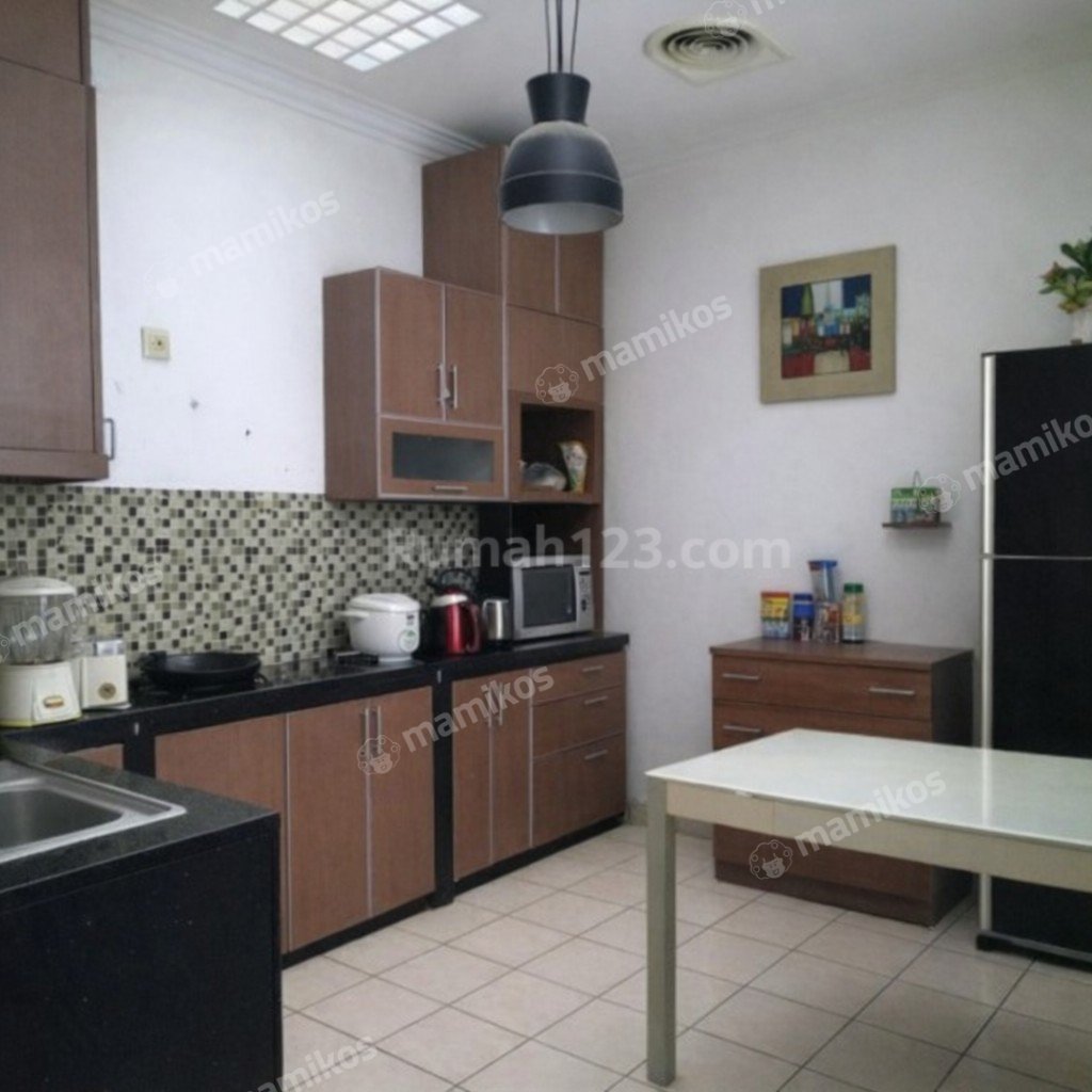 Rumah Sertifikat SHM 4 Kamar Tidur 4 Kamar Mandi Kebayoran Baru Jakarta Selatan - Photo 3